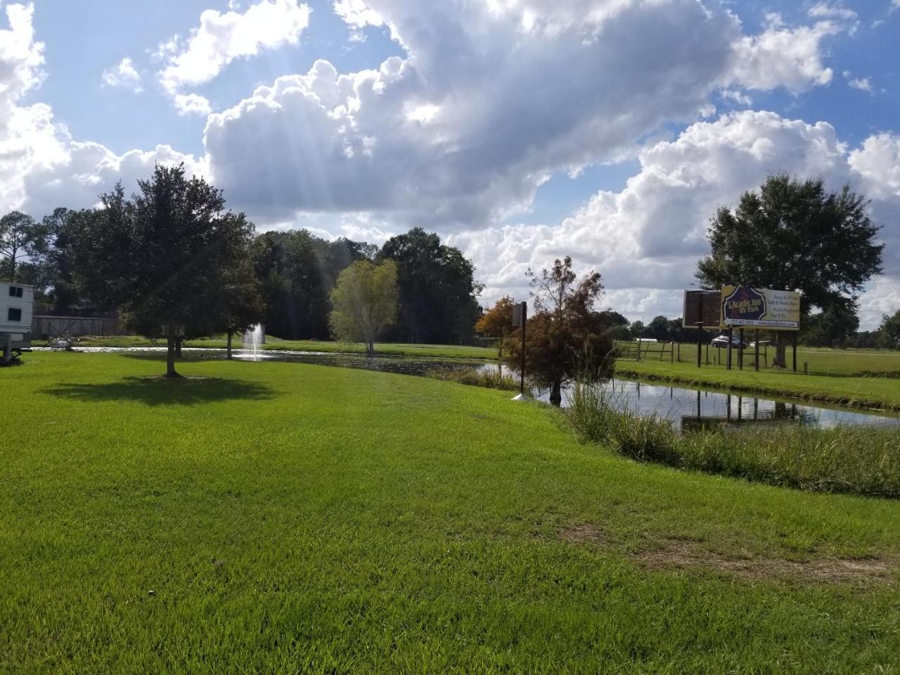 Eunice L'Acadie Inn & Rv Park מראה חיצוני תמונה